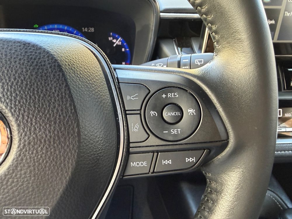 Toyota Corolla 1.8 Hybrid Square Collection - 20