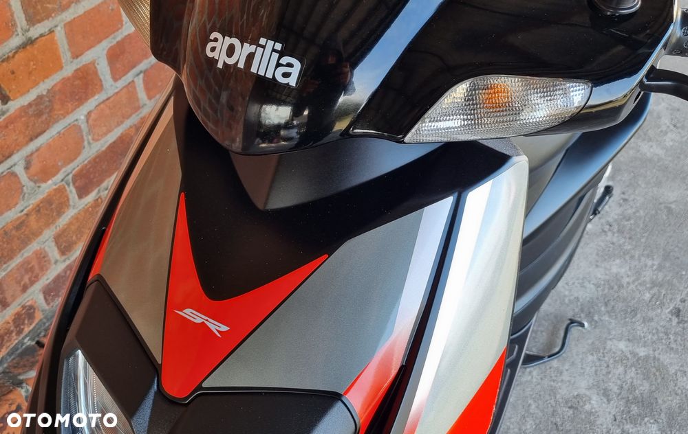 Aprilia SR - 3