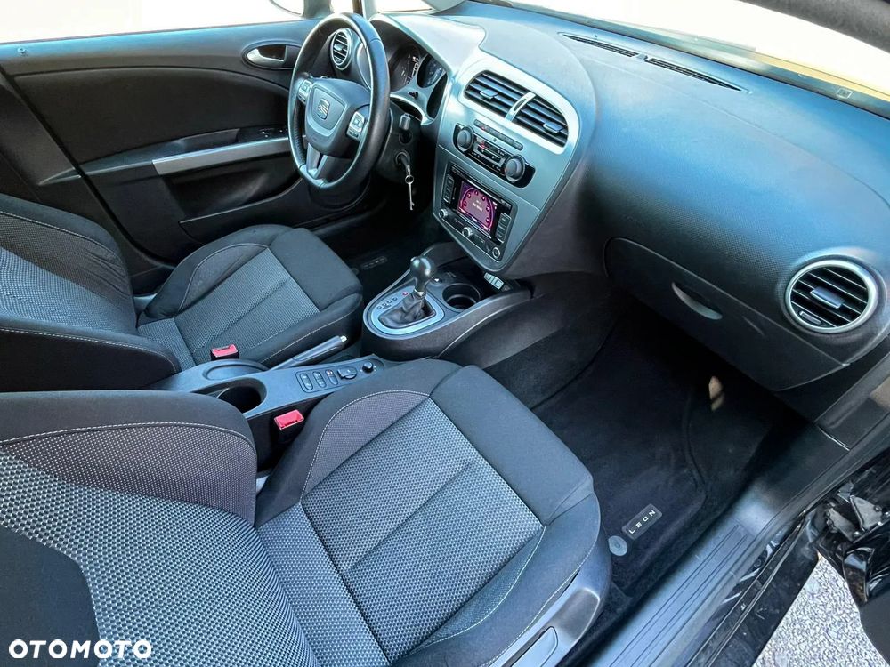 Seat Leon 1.8 TSI DSG Style - 6