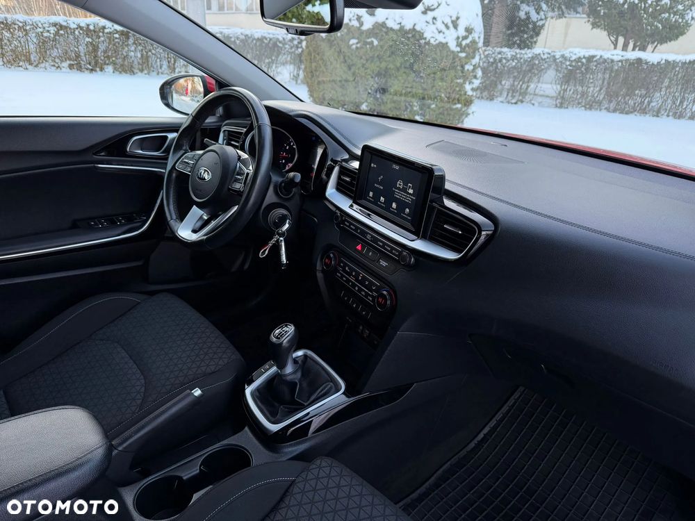 Kia Ceed 1.4 Vision - 35