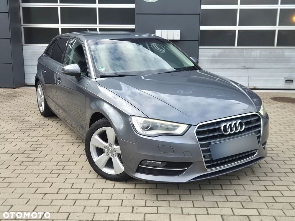 Audi A3 Sportback 2.0 TDI S tronic sport - 2