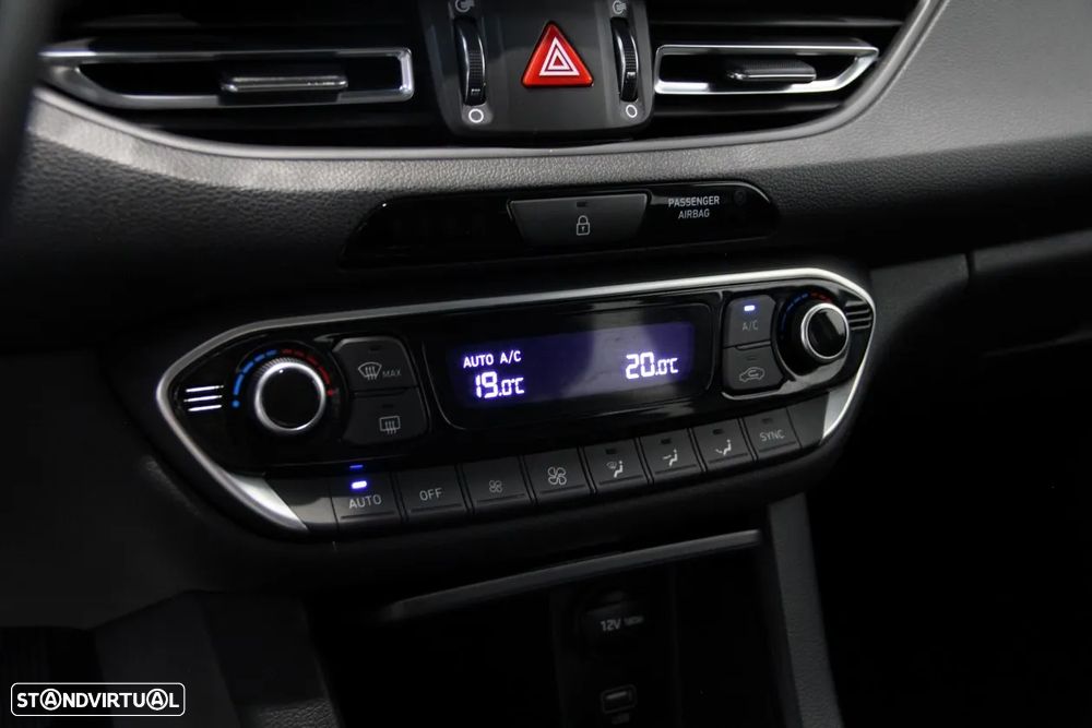 Hyundai i30 1.0 T-GDI Style Plus - 23