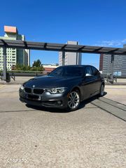 BMW Seria 3 320i xDrive