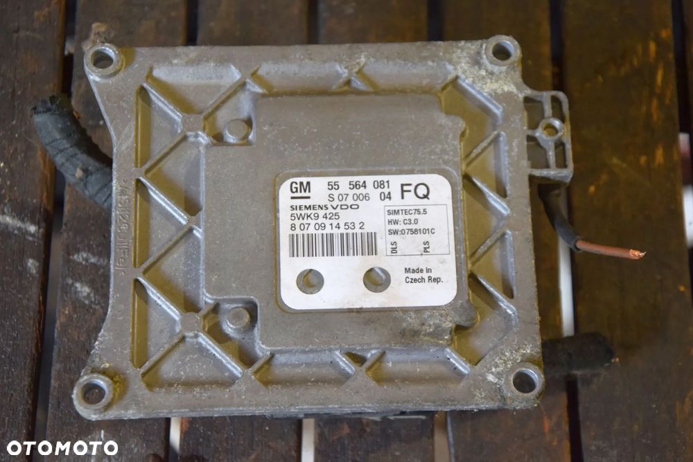 Opel Astra Zafira B 1.8 Z18XER Sterownik silnika PIN komputer 55564081 FQ