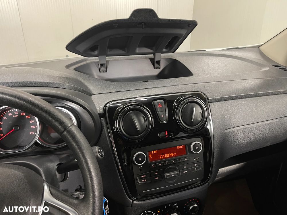 Dacia Lodgy 1.5 Blue dCi Laureate - 16