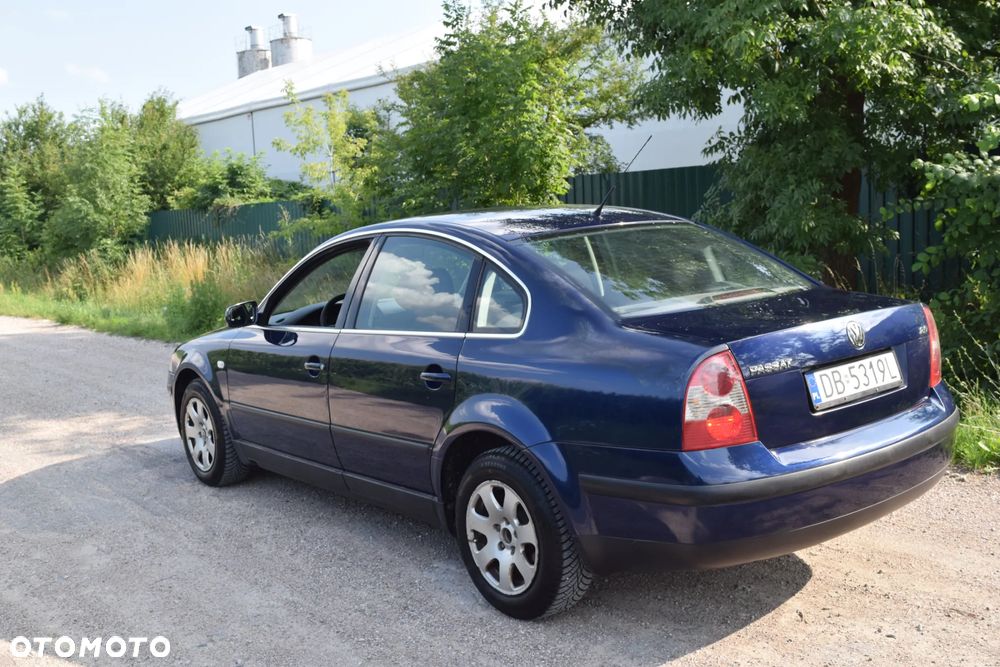 Volkswagen Passat 2.0 Comfortline - 17