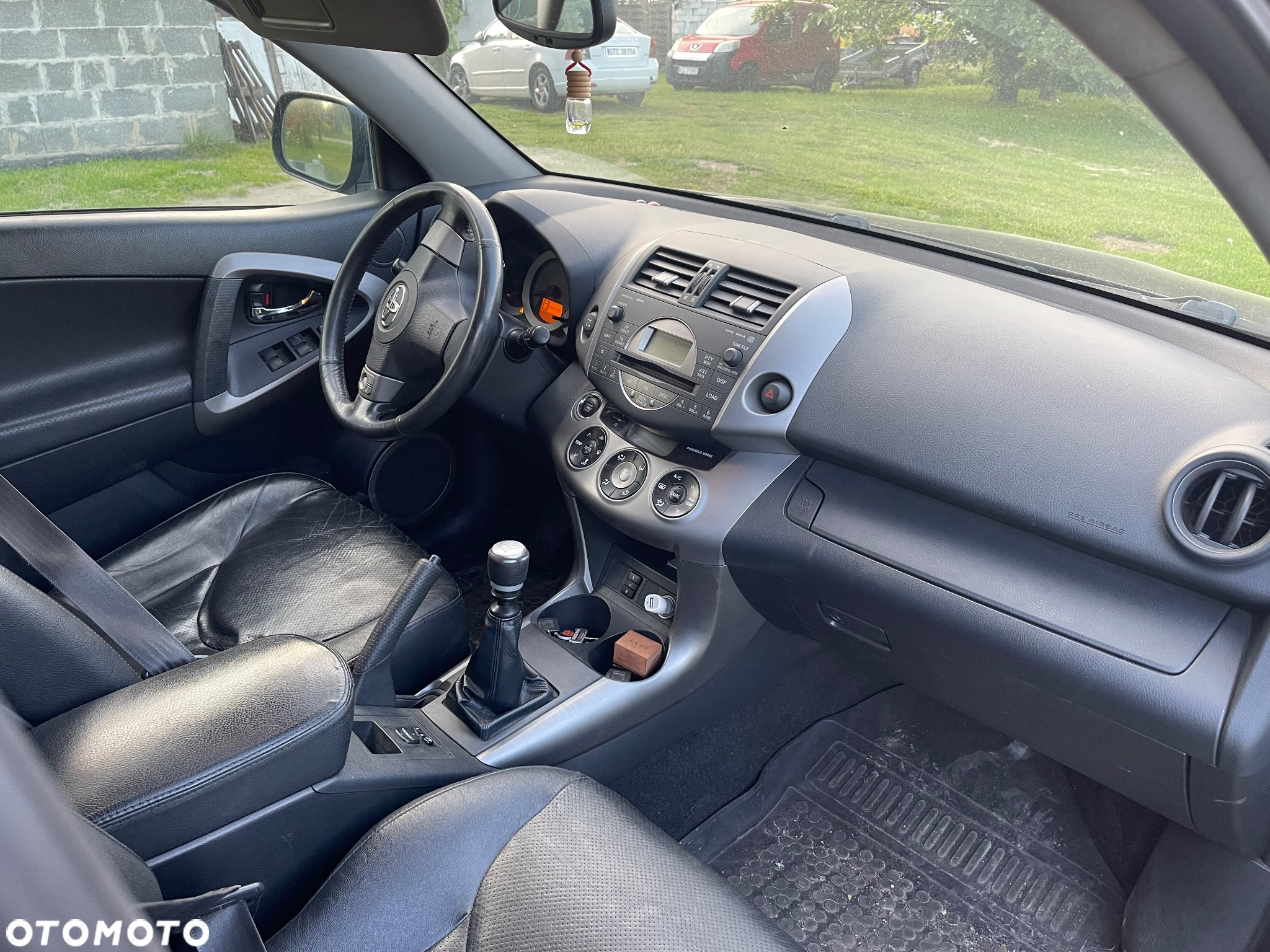 Toyota RAV4 2.2 D-4D X - 18