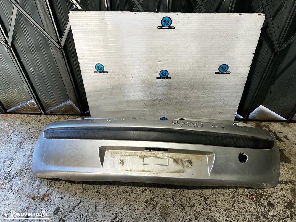 Parachoques traseiro Fiat Punto 2001 - 1