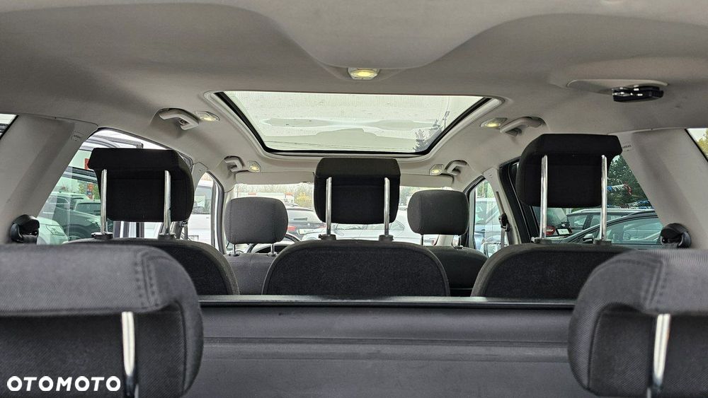 Ford S-Max 2.0 TDCi DPF Titanium X - 11