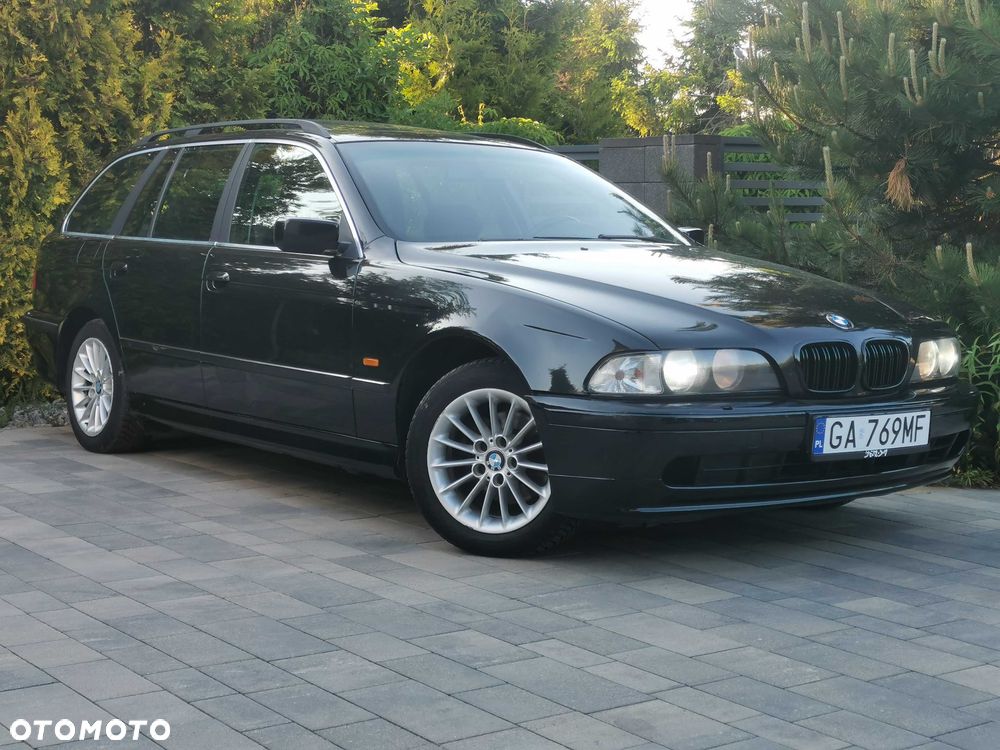 BMW Seria 5 - 1