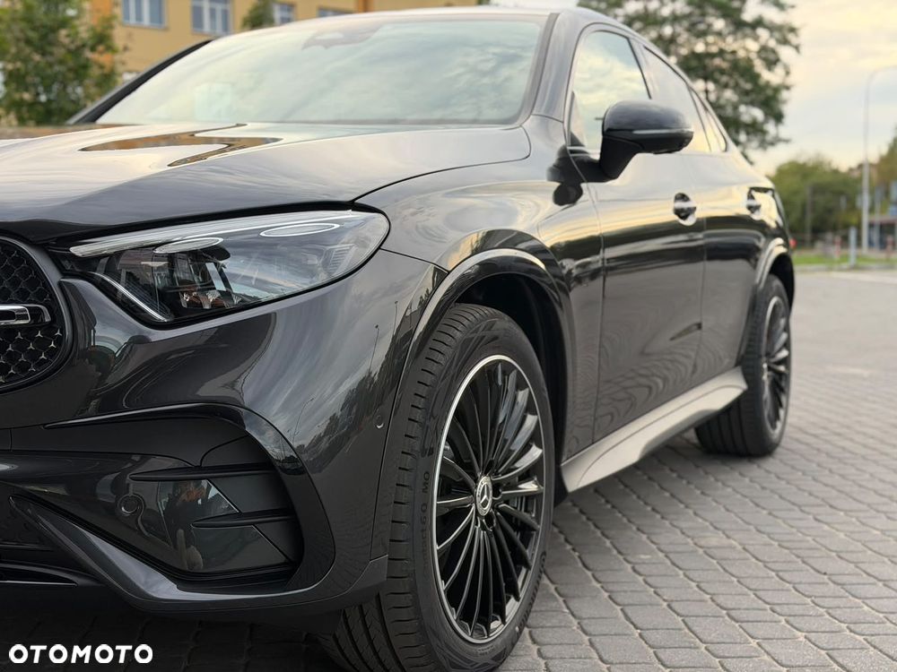 Mercedes-Benz GLC 220 d mHEV 4-Matic AMG Line - 10