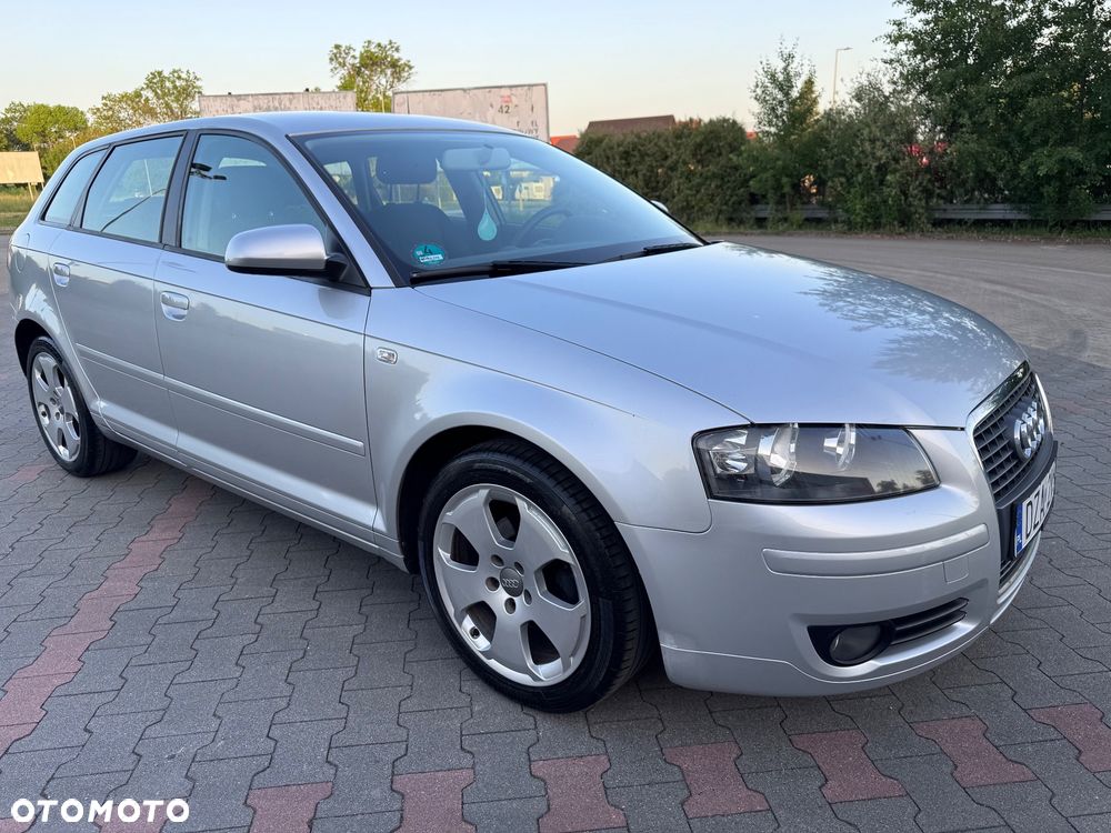 Audi A3 Sportback 1.6 Attraction - 2