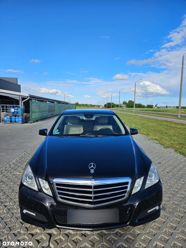 Mercedes-Benz Klasa E 350 CDI 4-Matic - 29