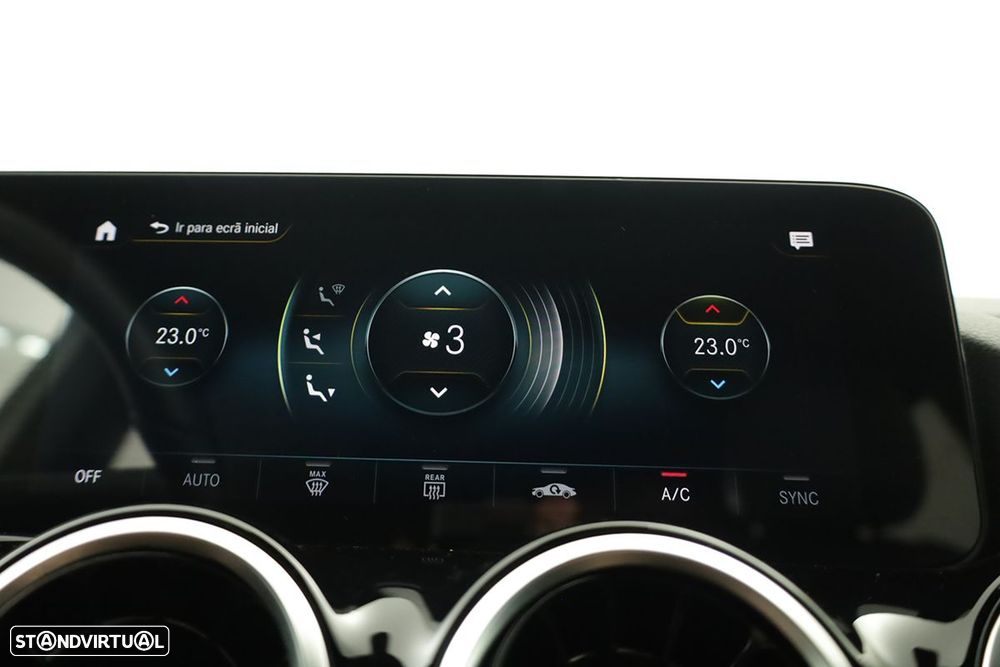 Mercedes-Benz GLA 200 AMG Line - 11