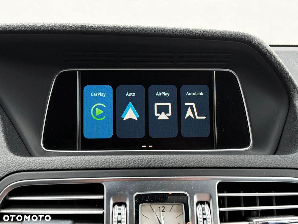 Mercedes-Benz Klasa E 220 CDI 7G-TRONIC - 35