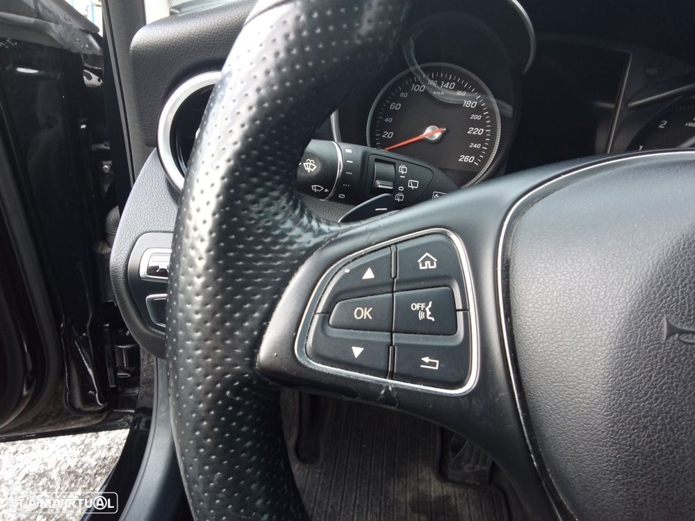 Mercedes-Benz C 300 BlueTEC Hybrid Avantgarde + - 15