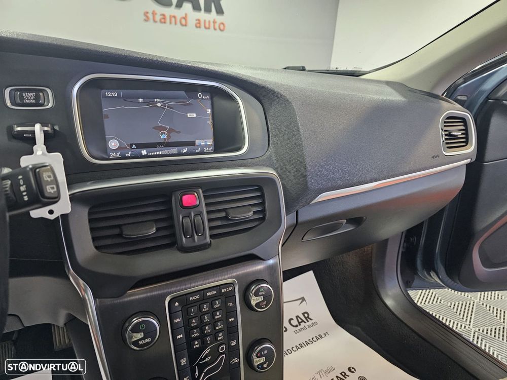 Volvo V40 1.6 D2 Momentum - 20