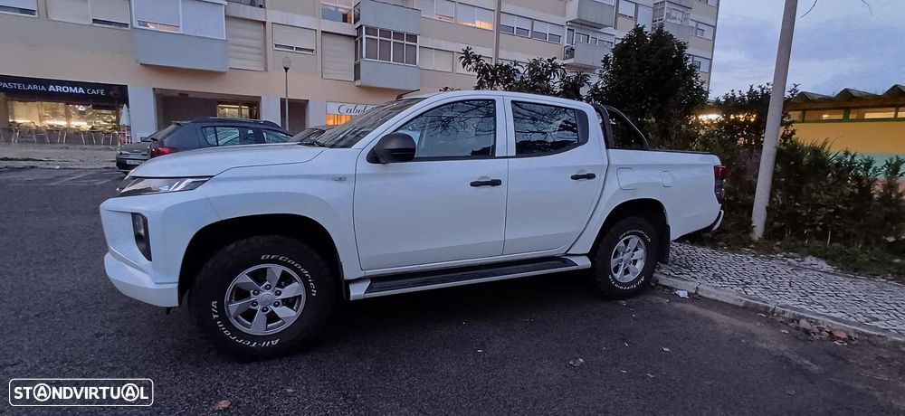 Mitsubishi L200 2.3 DI-D Strakar Space Cab Intense 4WD - 15