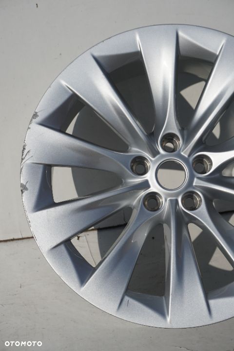 Tesla 5x120 20'' 10J et35 102722500B - 2