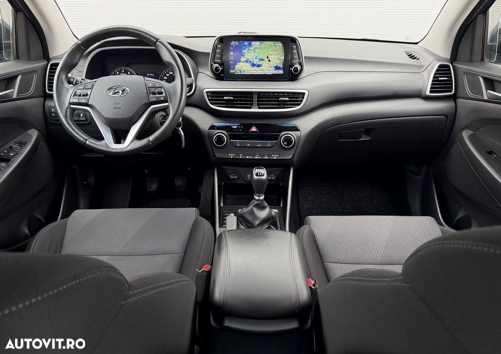 Hyundai Tucson - 32