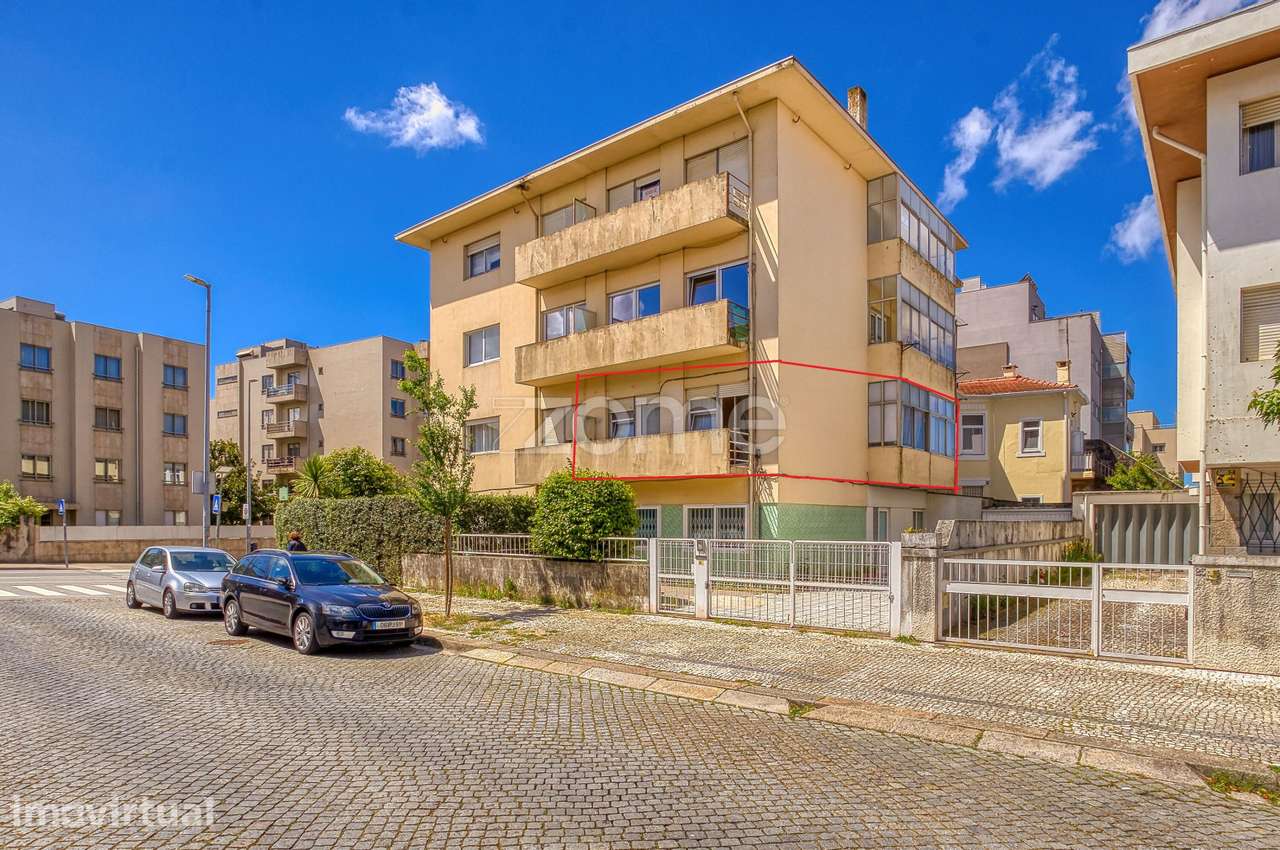 Apartamento T2 com 2 frentes á 200m da Praça Velásquez, Porto - Grande imagem: 5/34
