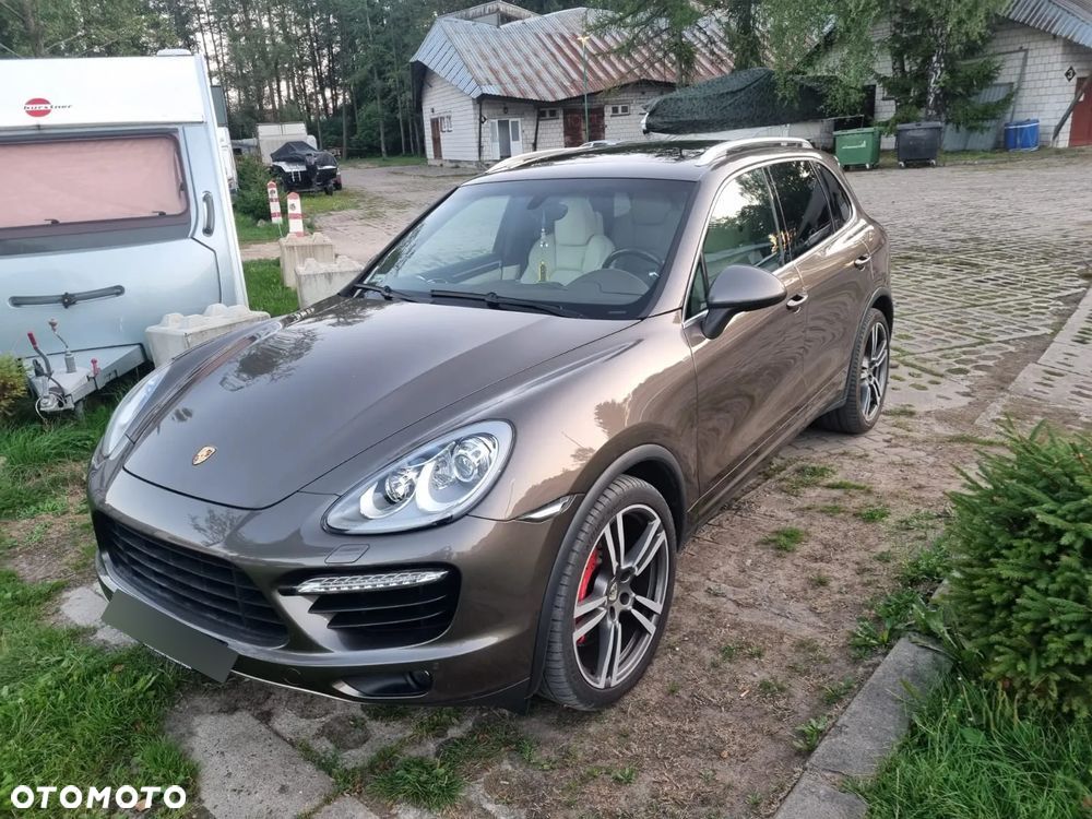 Porsche Cayenne - 8