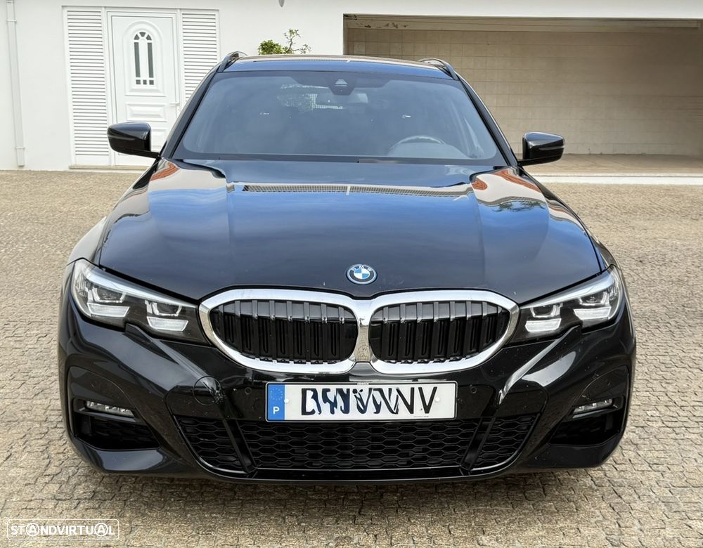 BMW 320 e Pack Desportivo M Auto - 13