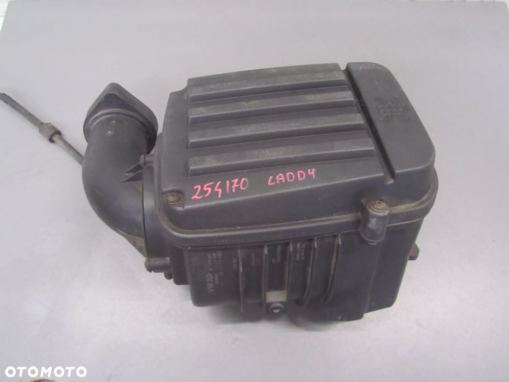 Obudowa Filtra Powietrza 1K0129610 Volkswagen Caddy 2003- - 1