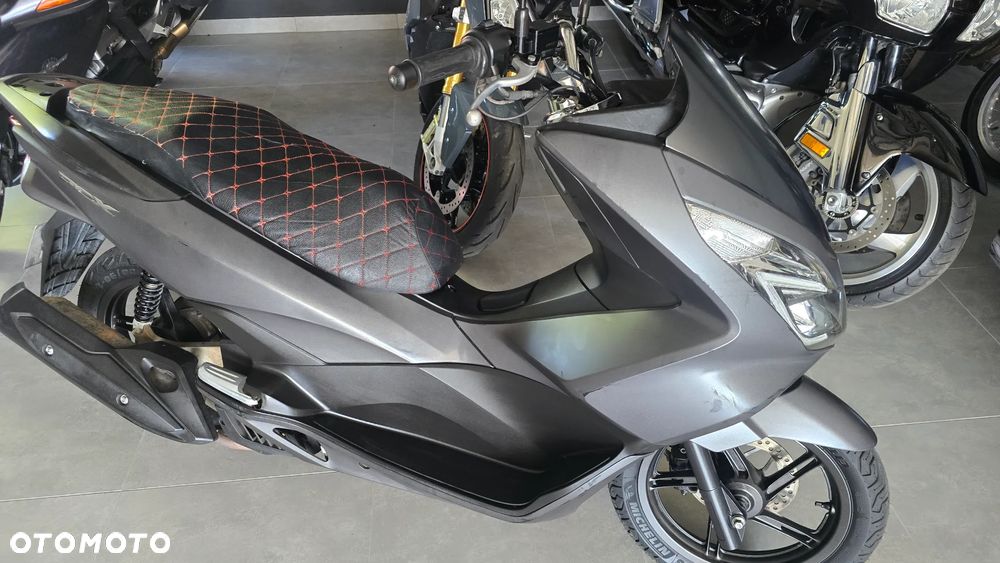 Honda PCX - 32
