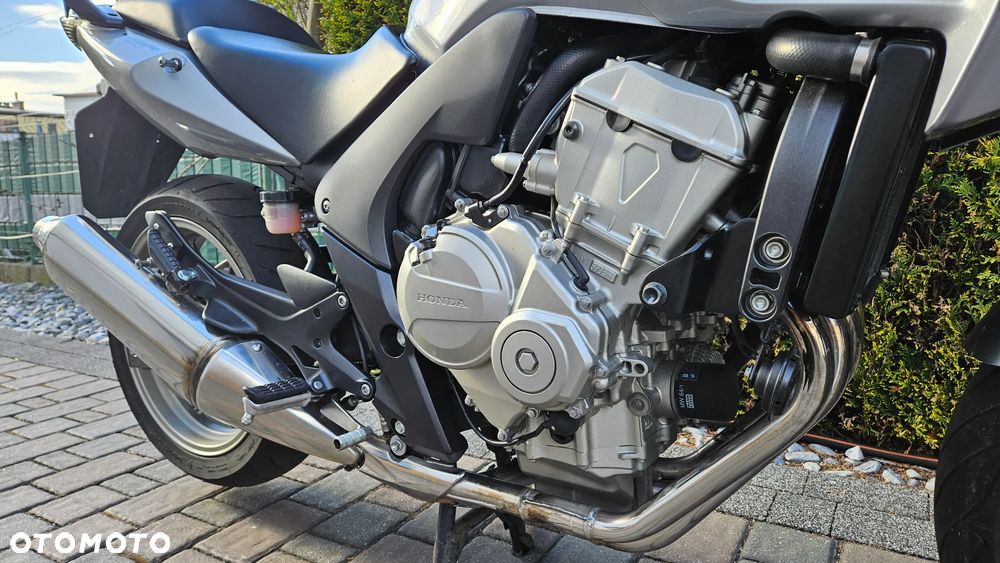 Honda CBF - 16