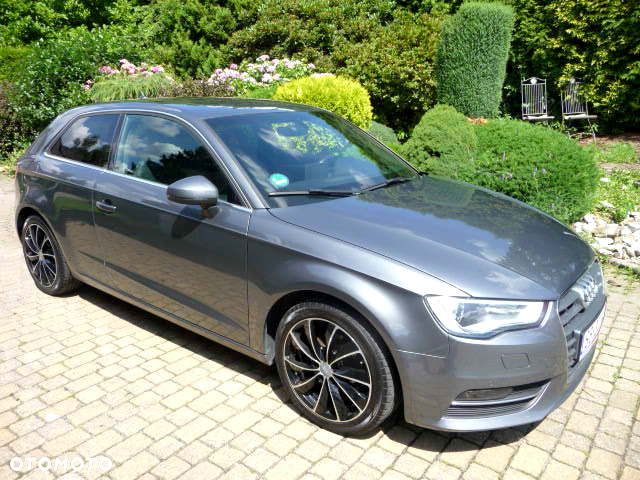Audi A3 3-drzwiowe 1.6 TDI clean diesel Attraction S tronic - 2