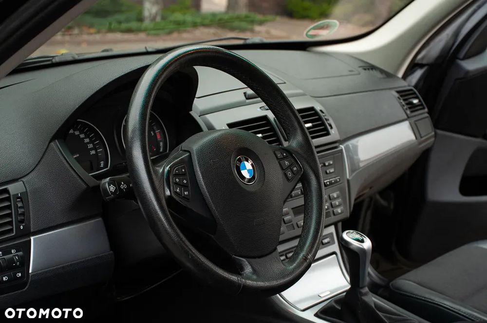 BMW X3 xDrive18d - 22