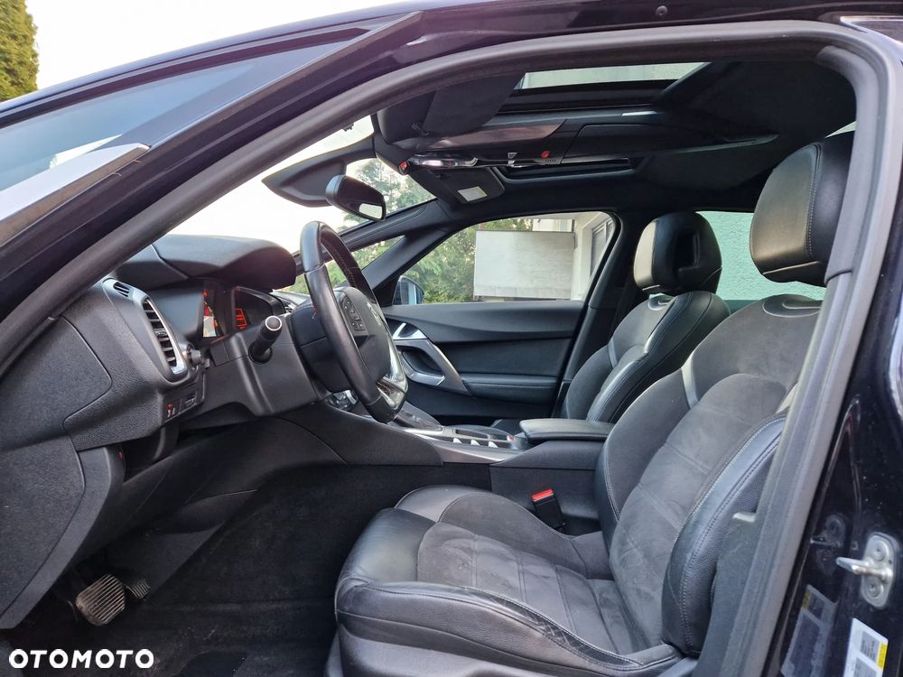 DS Automobiles DS 5 - 8