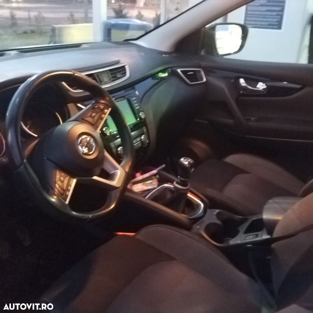 Nissan Qashqai 1.3 138CP 2WD N-Connecta - 4