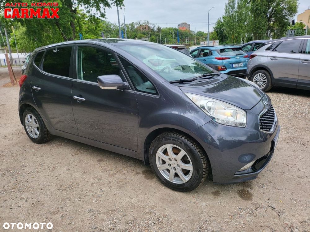 Kia Venga - 9