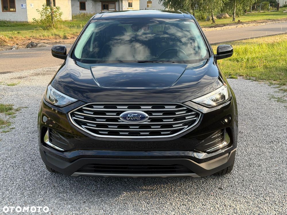 Ford Edge - 2