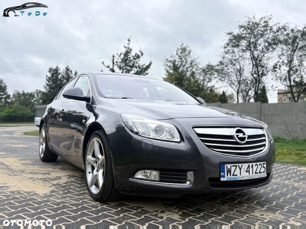 Opel Insignia 2.8 V6 Turbo 4x4 Automatik Cosmo - 9