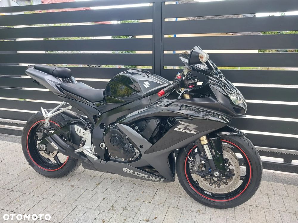 Suzuki GSX-R - 3