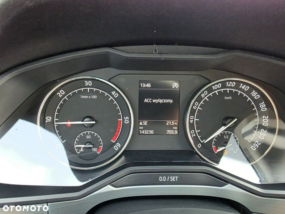 Skoda Superb 2.0 TDI SCR 4x4 Ambition DSG - 22
