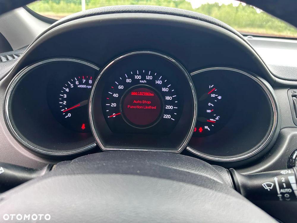 Kia Rio - 31