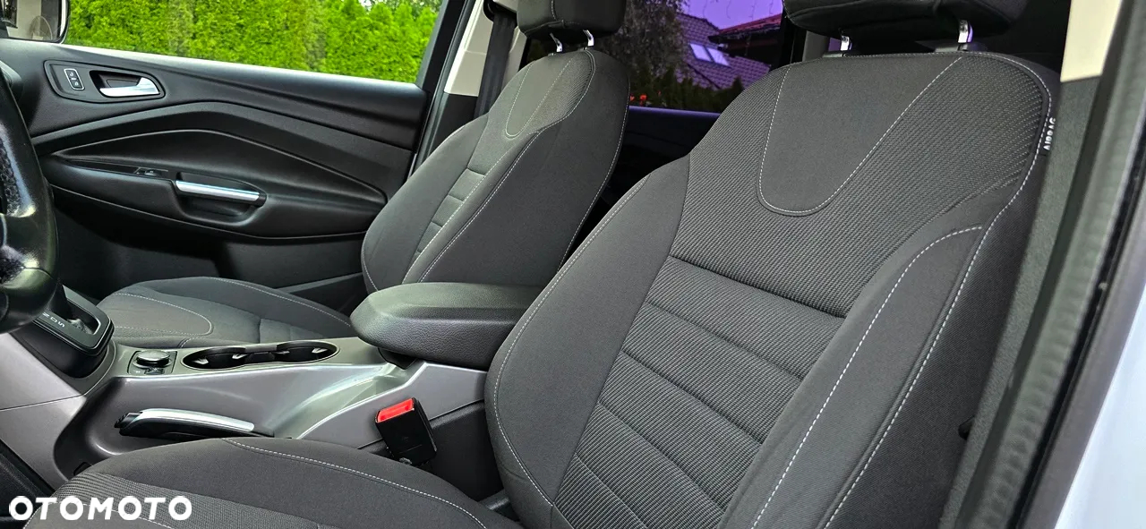 Ford Kuga 2.0 TDCi 4WD Titanium - 17