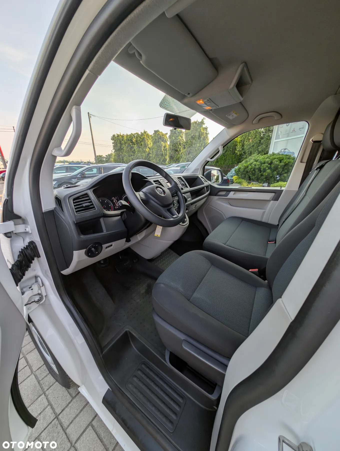 Volkswagen Transporter T6 2,0 TDI 150KM DSG7 przebieg 111tkm - 25