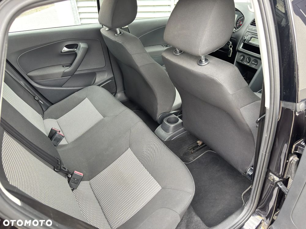 Volkswagen Polo - 32