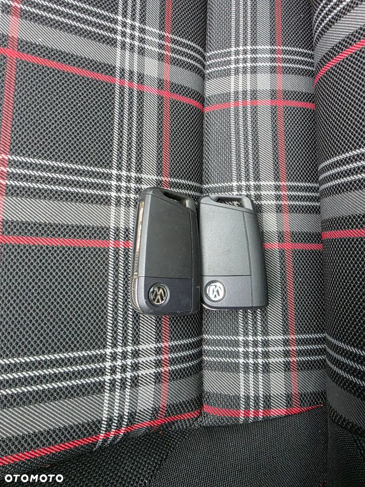 Volkswagen Polo 2.0 TSI OPF DSG GTI - 38