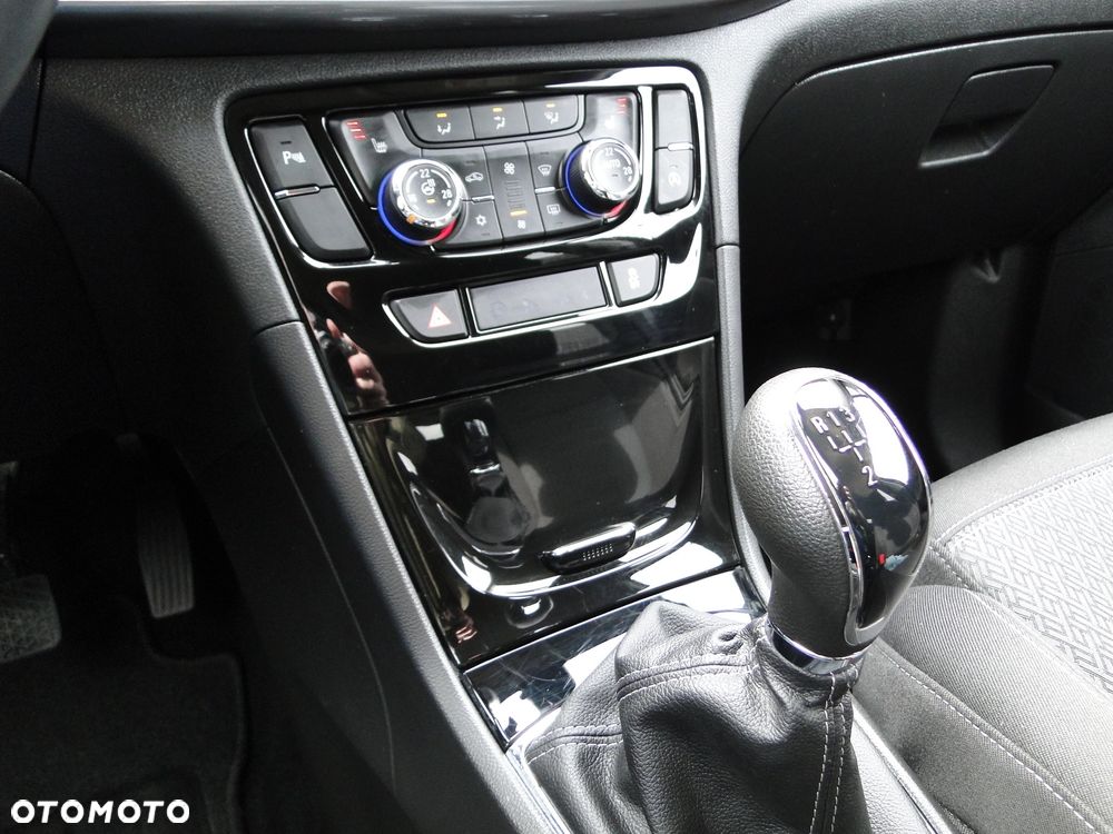 Opel Mokka X 1.4 T Color Edition S&S - 29