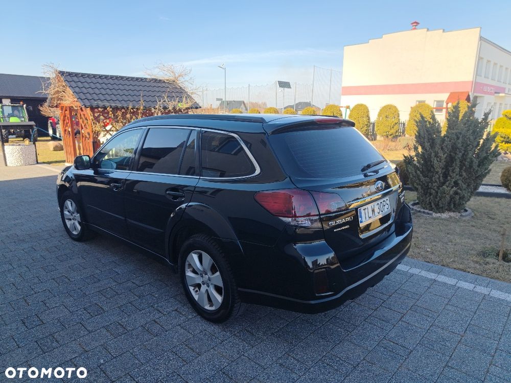 Subaru Outback - 7