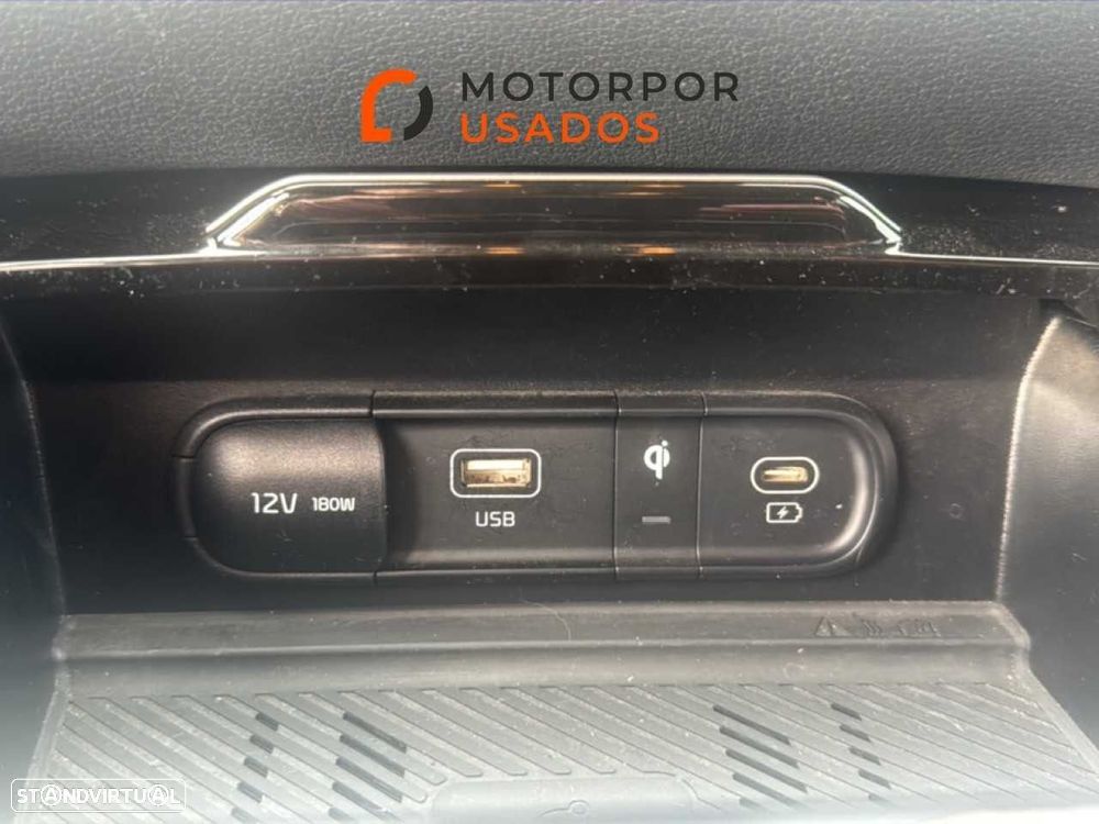 Kia Sportage 1.6 T-GDi PHEV Tech - 12