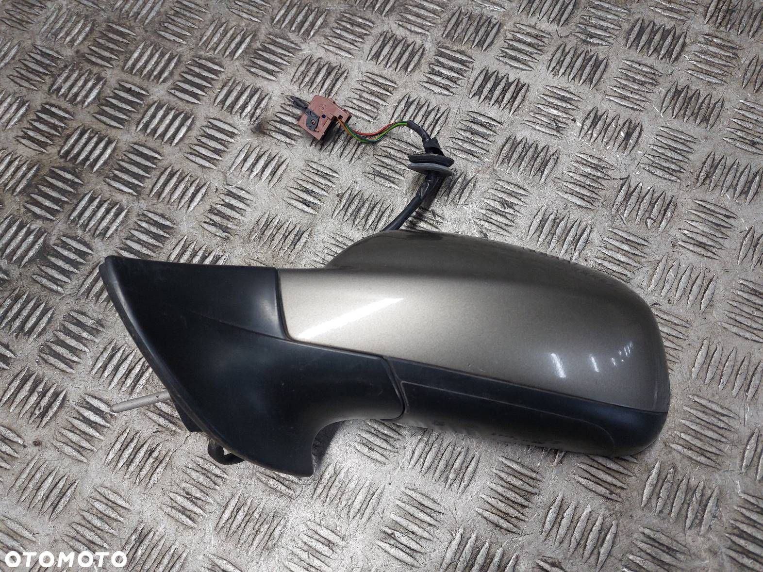 LUSTERKO LEWE ELEKTRYCZNE PEUGEOT 407 I 5 PIN EUY - 1