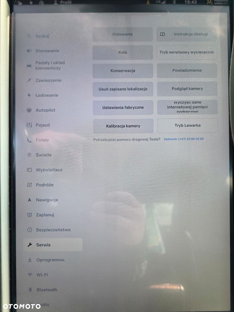 Tesla Model X - 37