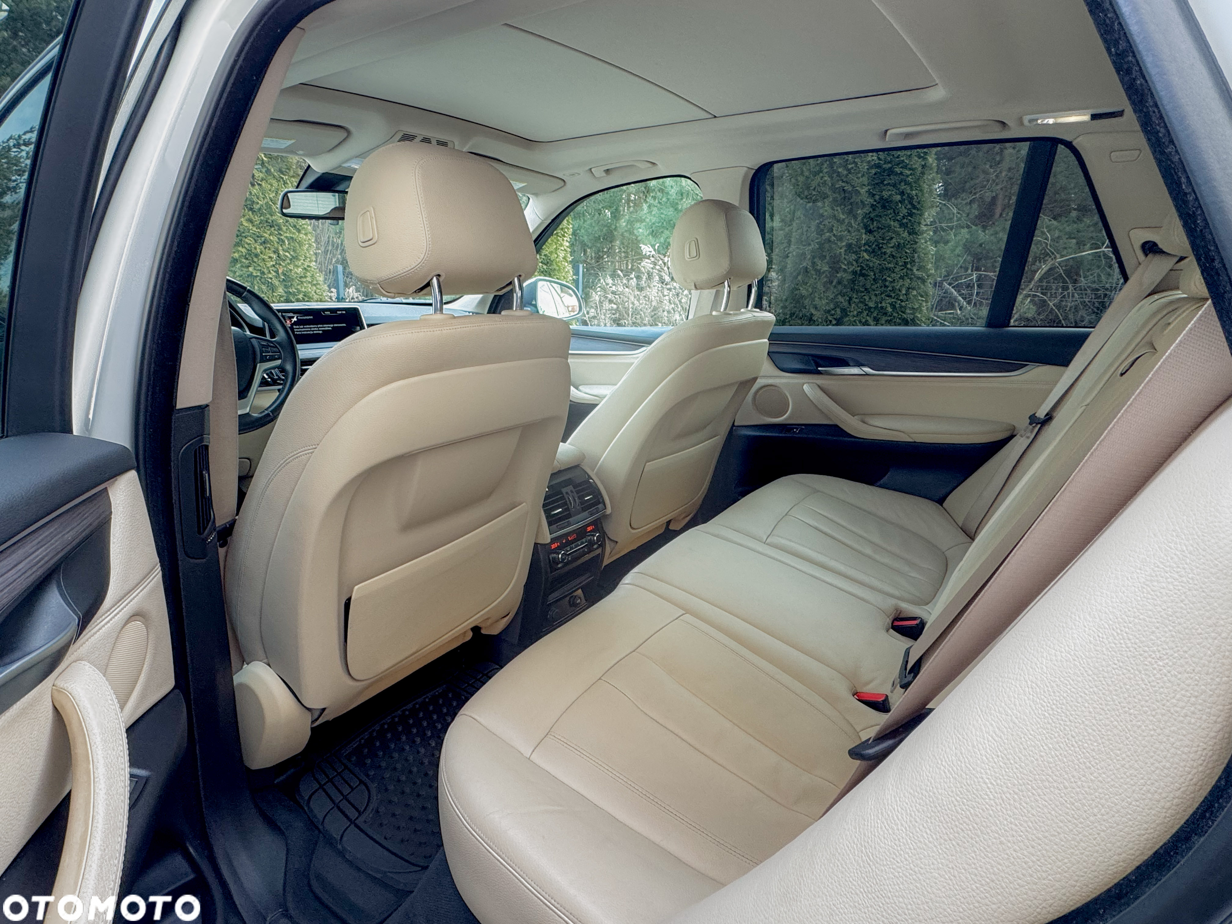 BMW X5 xDrive35i - 10